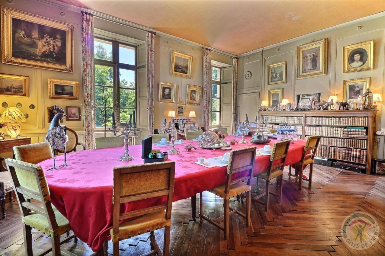 Chateau Du Golf De La Freslonniere Le Rheu Exteriör bild